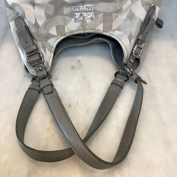 Coach Maggie Madison Shantung Chainlink Hobo Shoulder Bag - HTF - Picture 11 of 16